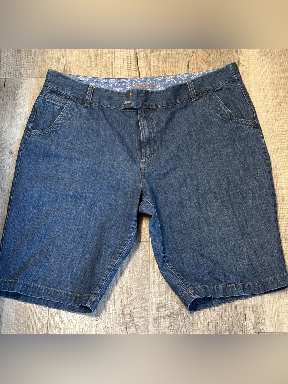 Eddie Bauer Women's Dark Blue Denim Shorts